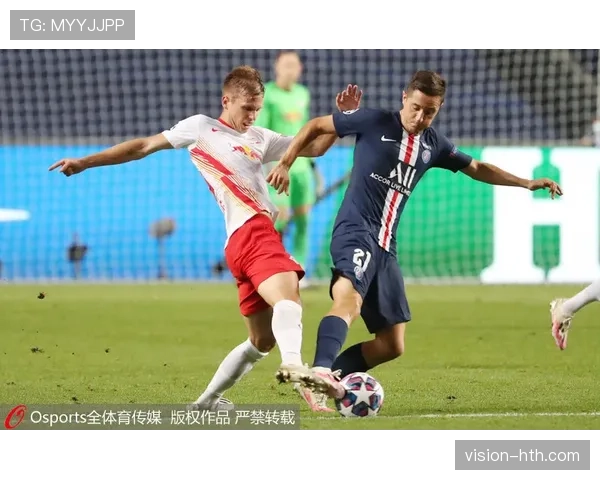 马尔基尼奥斯:与蒂亚戈·席尔瓦构建巴黎后防核心组合 马尔基尼奥斯:与蒂亚戈·席尔瓦构建巴黎后防核心组合